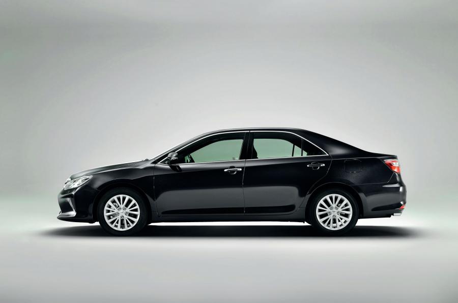  Toyota Camry V6 2014 года  (CIS) (фото 18 из 37)